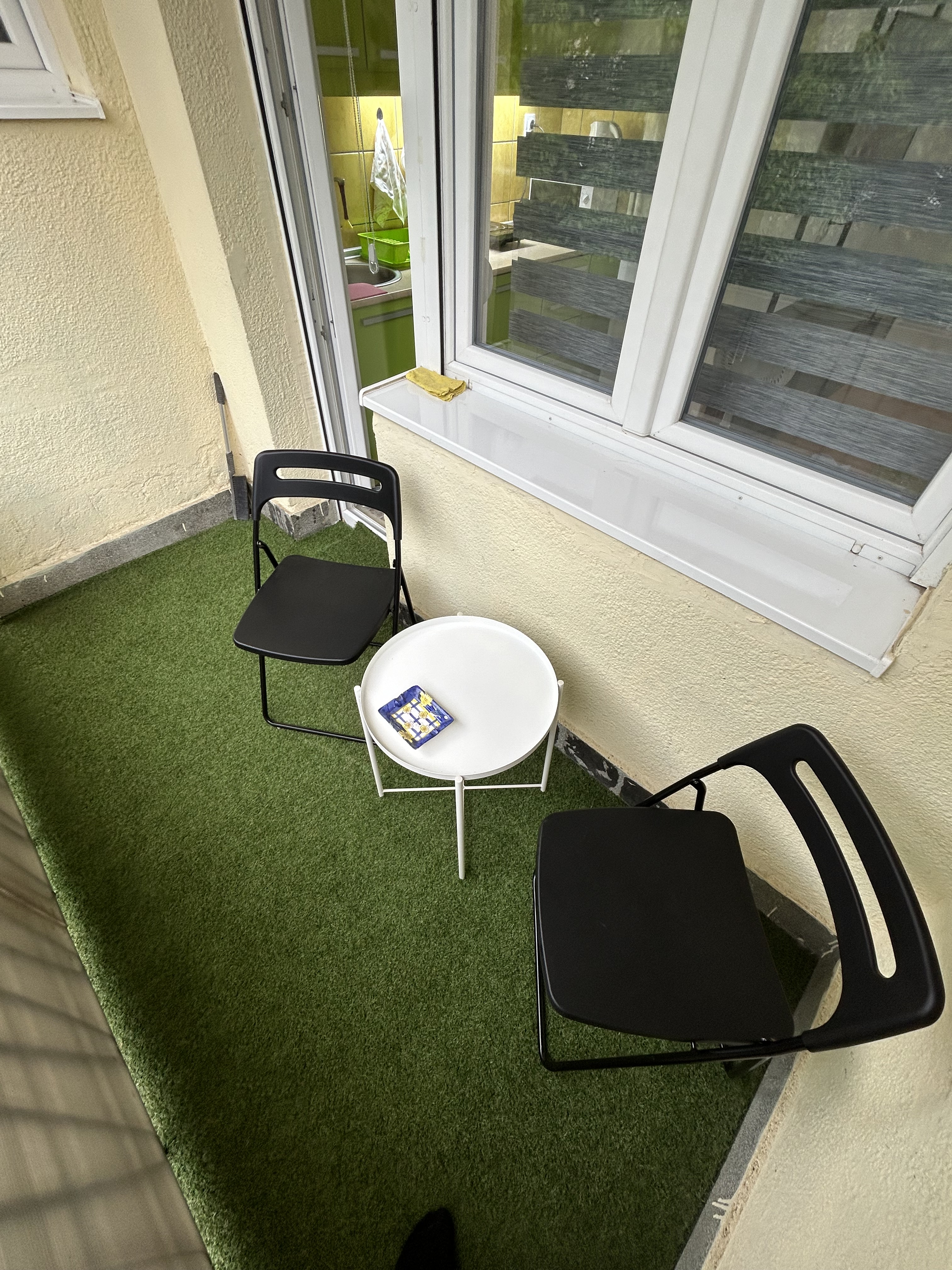Prostor za sedenje na terasi apartmana